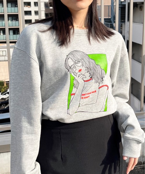 spiritoso(スピリトーゾ)の「【spiritoso】ガールイラストプリント裏毛トレーナー(CP)(スウェット・レディース・ホワイト/ミックスグレー・FREE)」の14枚目の写真