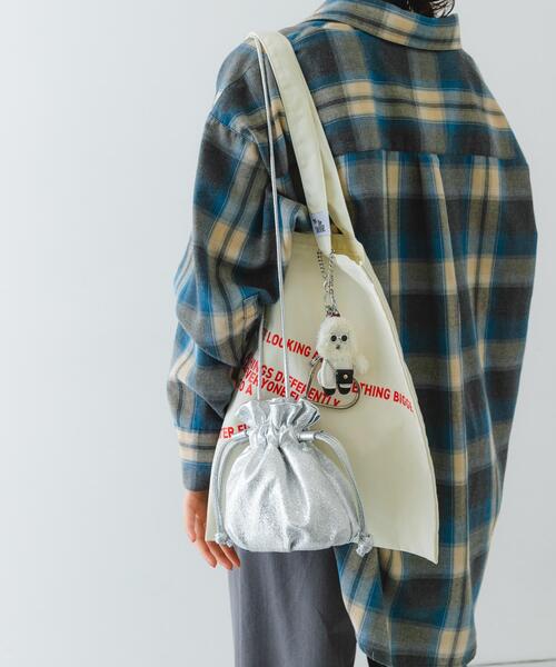 RODE SKO（ロデスコ）の「メタリックドロストショルダーバッグ（ショルダーバッグ・レディース・シルバー系その他/ゴールド/シルバー・ONE）」の9枚目の写真