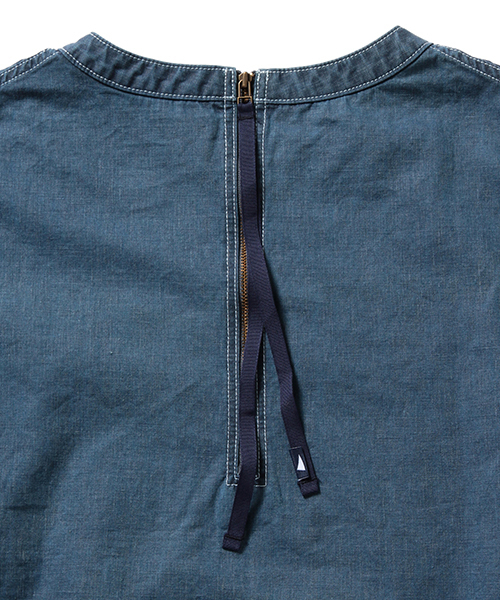Pilgrim Surf Supply（ピルグリムサーフサプライ）の「【Pilgrim Surf+Supply / HAZEL Denim Zip Shirt】（シャツ/ブラウス・レディース・ライトブルー・2/1）」の7枚目の写真