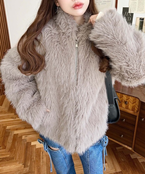 スタニングルアー　フェイクファー付きブルゾン r・p・s ブルゾン アウター フェイクファースタンドコート レディース