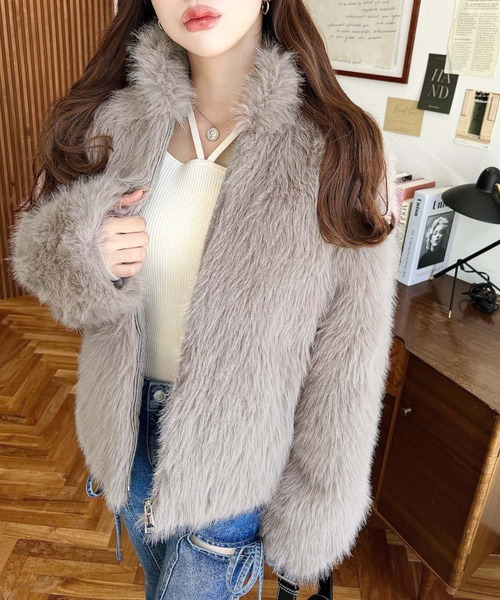 LOULOU select（ルルセレクト）の「スタンドカラーフェイクファー