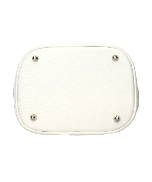 andrea cardone（アンドレアカルドネ）の「【ANDREA CARDONE】レザーバケットバッグ(Q56512)（ハンドバッグ・レディース・ホワイト・ALL）」の8枚目の写真