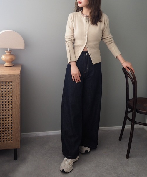 LAULEN（ローレン）の「snap button knit cardigan /リブ切り替え スナップボタン ニット カーディガン（カーディガン/ボレロ・レディース・ホワイト/ブラック/ベージュ・FREE）」の6枚目の写真