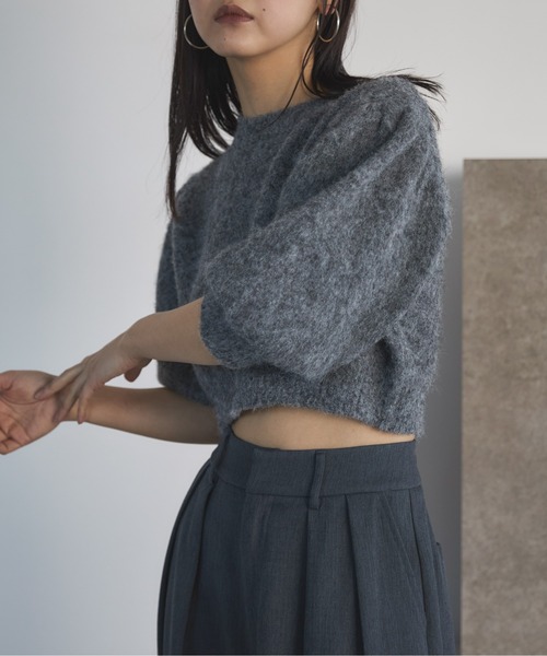 feepur（フェピュール）の「【ハンドウォッシャブル】ウール混起毛パフスリーブクロップドニット（ニット/セーター・レディース・杢グレー/アイボリー/ブラック・MEDIUM）」の15枚目の写真