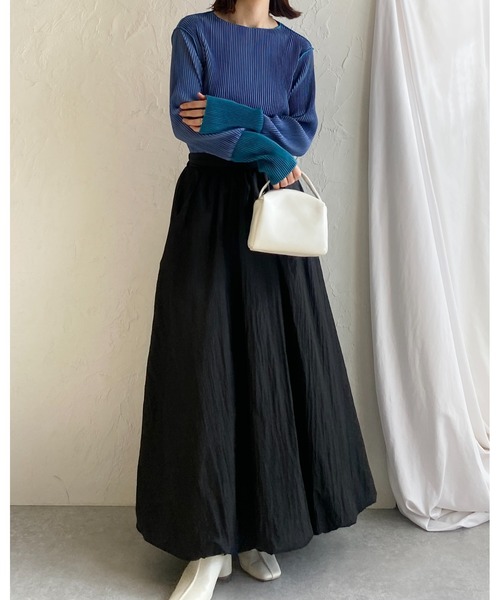 She's Closet(シーズクローゼット)の「ボリュームフレアロングナイロンバルーンスカート(スカート・レディース・アイボリー/チャコールグレー/ブラック・FREE)」の7枚目の写真