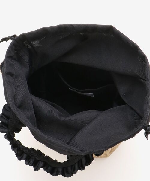 le.coeur blanc（ルクールブラン）の「FRILL HANDLE ROUND TOTE（トートバッグ・レディース・ブラック/ベージュ・FREE）」の20枚目の写真