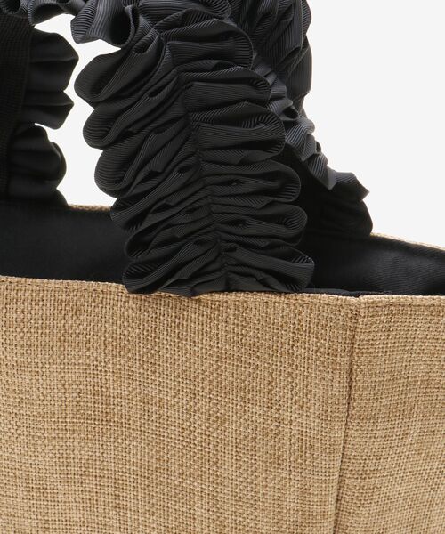 le.coeur blanc（ルクールブラン）の「FRILL HANDLE ROUND TOTE（トートバッグ・レディース・ブラック/ベージュ・FREE）」の22枚目の写真
