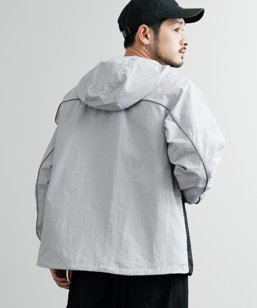 KRIFF MAYER（クリフメイヤー）の「KRIFF MAYER クリフメイヤー CLEANNESS クリーネス 撥水 防汚 配色切替フードジャケット マウンテンパーカー 2437800（ナイロンジャケット・メンズ・ブルー/マルチ/グレー・M/L/XL）」の6枚目の写真