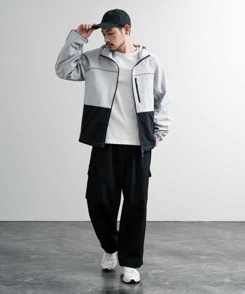 KRIFF MAYER（クリフメイヤー）の「KRIFF MAYER クリフメイヤー CLEANNESS クリーネス 撥水 防汚 配色切替フードジャケット マウンテンパーカー 2437800（ナイロンジャケット・メンズ・ブルー/マルチ/グレー・M/L/XL）」の7枚目の写真