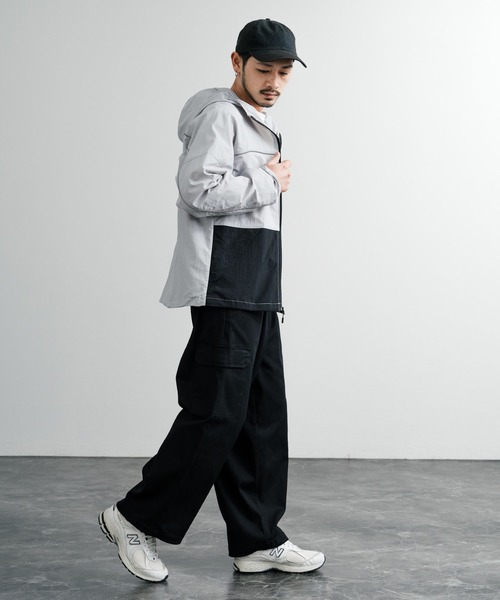 KRIFF MAYER（クリフメイヤー）の「KRIFF MAYER クリフメイヤー CLEANNESS クリーネス 撥水 防汚 配色切替フードジャケット マウンテンパーカー 2437800（ナイロンジャケット・メンズ・ブルー/マルチ/グレー・M/L/XL）」の8枚目の写真