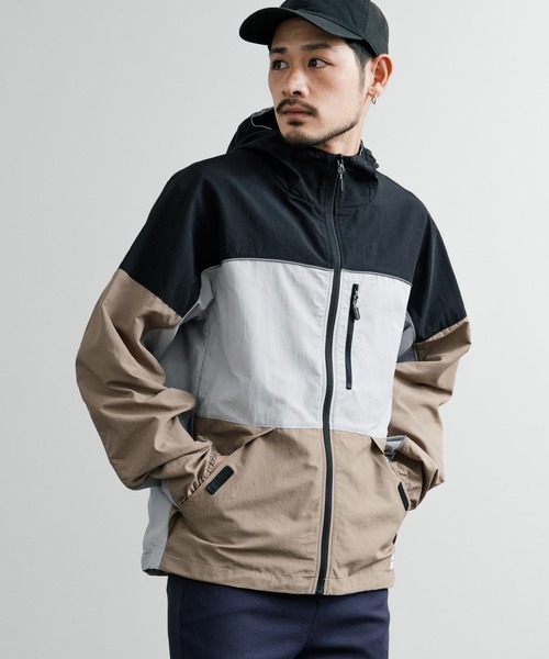 KRIFF MAYER（クリフメイヤー）の「KRIFF MAYER クリフメイヤー CLEANNESS クリーネス 撥水 防汚 配色切替フードジャケット マウンテンパーカー 2437800（ナイロンジャケット・メンズ・ブルー/マルチ/グレー・M/L/XL）」の14枚目の写真