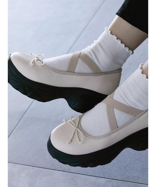 ehka sopo（エヘカソポ）の「バレエスニーカー（スニーカー・レディース・ブラック/キナリ・S/M/L）」の21枚目の写真