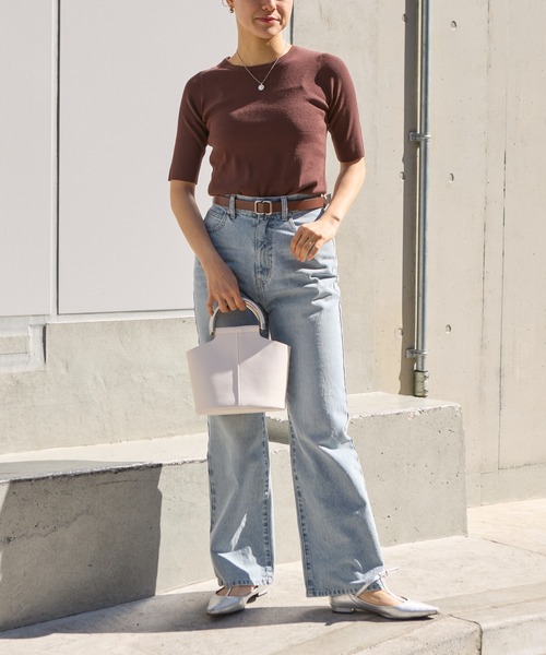 COLONY 2139（コロニートゥーワンスリーナイン）の「ビスコースリブクルー半袖ニット（ニット/セーター・レディース・オフホワイト/ブラック/サンドベージュ/ブラウン・FREE）」の16枚目の写真