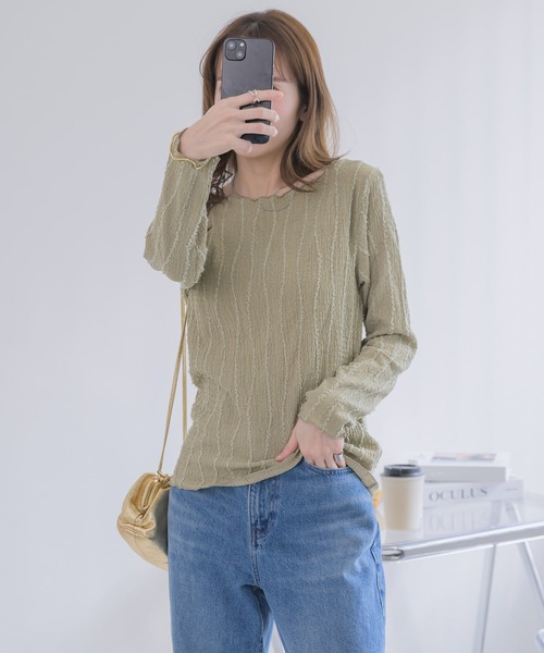 RU.TI.LE(ルチル)の「【RU.TI.LE】カットフリンジ楊柳プルオーバー(Tシャツ/カットソー・レディース・ホワイト/カーキ/イエロー・MEDIUM)」の17枚目の写真