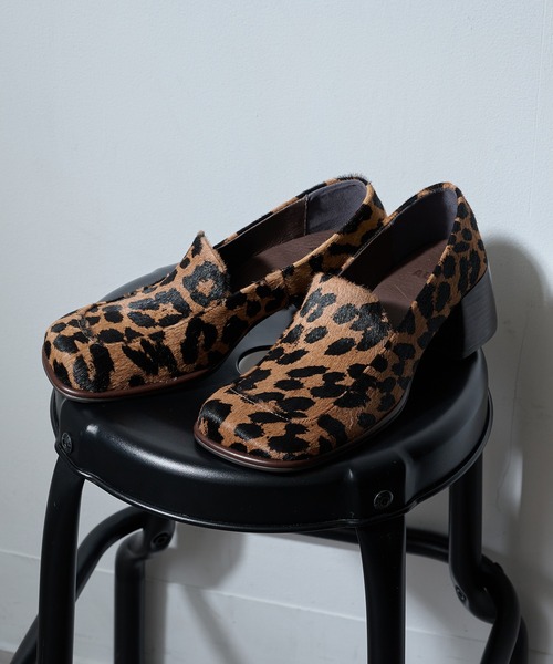 ALM.（アルム）の「【ALM.】TICO LEATHER PUMPS ローファーパンプス（ローファー・レディース・ブラック/シルバー/レオパード・38/37/36）」の4枚目の写真
