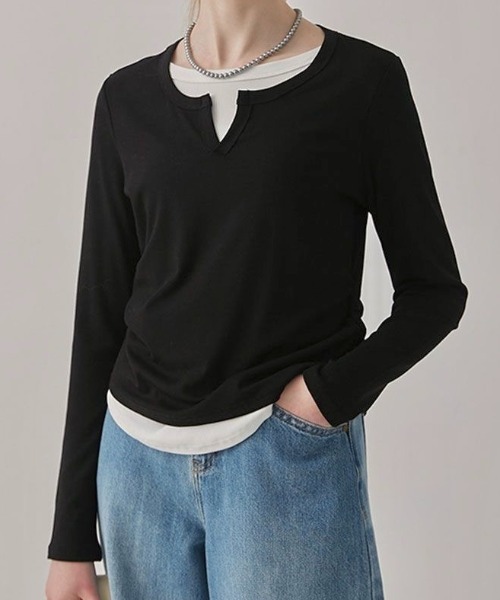 LADY LIKE（レディライク）の「レイヤード風スリットネックカットTシャツ（Tシャツ/カットソー・レディース・ネイビー/グレー/ブラック・M）」の17枚目の写真