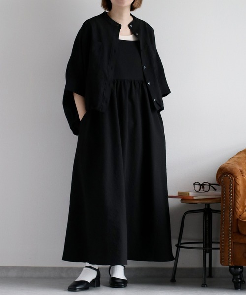 cepo（セポ）の「〈セットアップ対応〉速乾＆涼感 リサイクルポリサッカー バンドカラードルマンスリーブシャツ（シャツ/ブラウス・レディース・オフホワイト/ブラック/ブラック×ホワイト・M）」の4枚目の写真