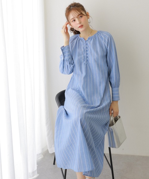 LAULEN(ローレン)の「stripe volume sleeve long dress /ストライプ柄 ノーカラー ボリュームスリーブ ロングワンピース(ワンピース・レディース・ブルー/ホワイト・FREE)」の7枚目の写真