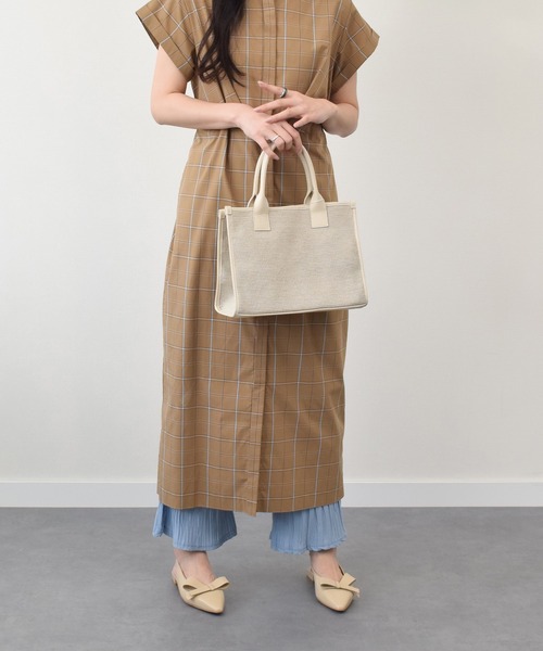 ANGEL ALARCON(アンヘルアラルコン)の「【ANGEL ALARCON】ポインテッドトウローヒールリボンパンプス(D51304)(パンプス・レディース・ブラック/ベージュ・36/37/38/39/35)」の7枚目の写真