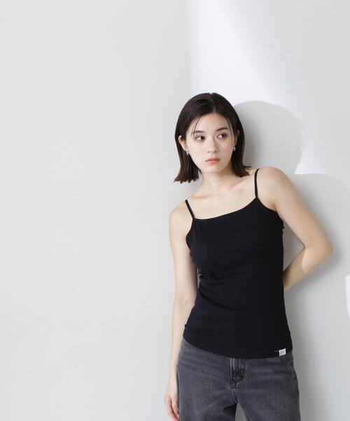 NATURAL BEAUTY BASIC(ナチュラルビューティーベーシック)の「◇【Oggi掲載】カップインバックシャンキャミソール(キャミソール・レディース・ブラウン/オフホワイト/ブラック・MEDIUM/SMALL)」の7枚目の写真