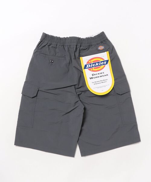 Dickies（ディッキーズ）の「Dickies/ディッキーズ DK MS WIDE CARGO SHORTS キッズ ショーツ 81220400（その他パンツ・キッズ・ブラック/ベージュ/チャコール・150cm/160cm/140cm/130cm）」の4枚目の写真