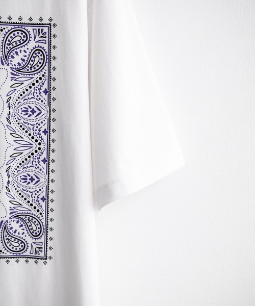 THE NORTH FACE（ザノースフェイス）の「THE NORTH FACE ザ・ノースフェイス M'S BANDANA S/S R/TEE ルーズフィットバンダナ柄スクエアプリント半袖Tシャツ（Tシャツ/カットソー・メンズ・ベージュ/ピンク/ホワイト/ブラック/グレー/オレンジ・S/M/L/XL/XXL）」の21枚目の写真