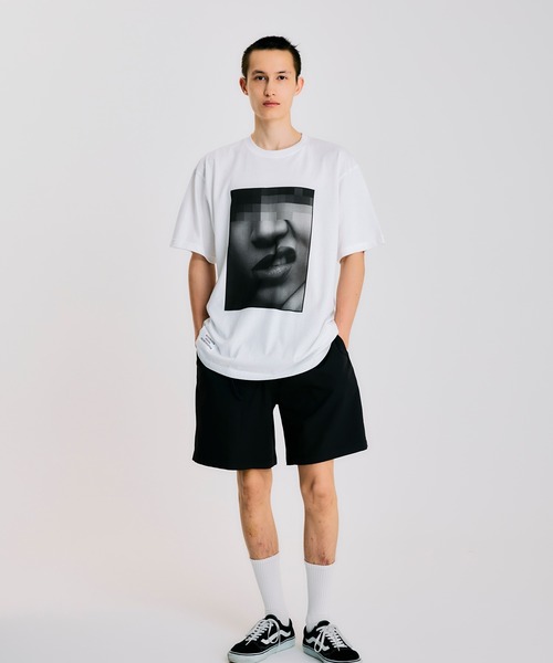 NOISE MAKER（ノイズメーカー）の「《ユニセックス》PHOTO TEE（Tシャツ/カットソー・メンズ・ホワイト/ブラック・M/L/XL）」の5枚目の写真