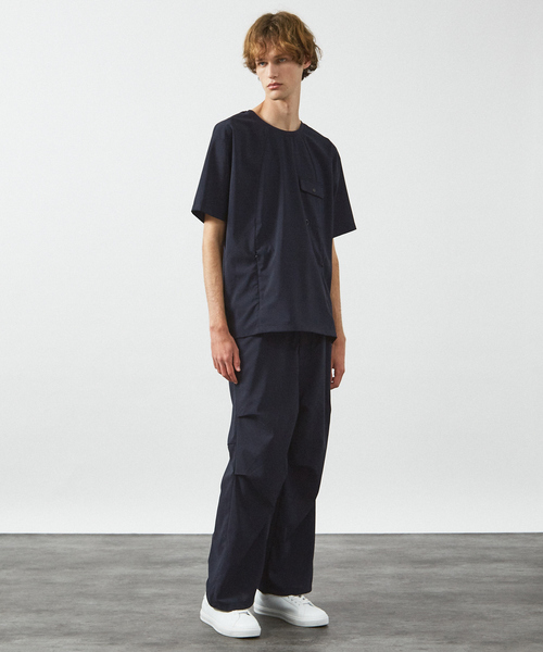 ABAHOUSE（アバハウス）の「【セットアップ対応】 ウーブン ドライ パラシュートパンツ / ワイドパンツ / 裾調整可能（その他パンツ・メンズ・ネイビー/グレー・46/48）」の14枚目の写真