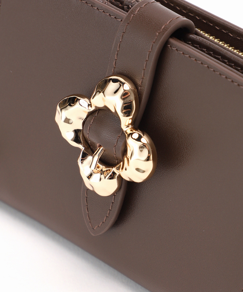 Spick & Span（スピックアンドスパン）の「《WEB限定追加》HASHIBAMI / ハシバミ  FLOWERバックル ウォレット（財布・レディース・イエロー/ブラウン・FREE）」の10枚目の写真