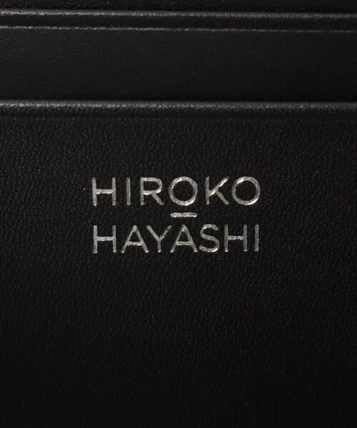HIROKO HAYASHI(ヒロコハヤシ)の「LEO NECESSARIO(レオ ネチェサリオ)ショルダー付き長財布(財布・レディース・ブラック系4・00)」の6枚目の写真