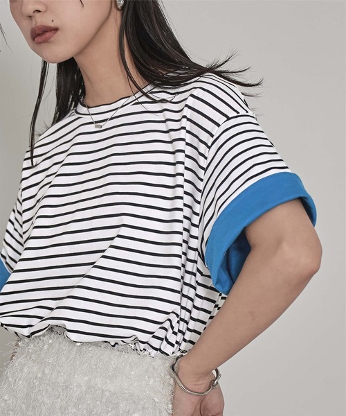 miette(ミエット)の「配色ロールアップTシャツ(Tシャツ/カットソー・レディース・ネイビー/オフホワイト/ホワイト系その他/ブラック・FREE)」の18枚目の写真
