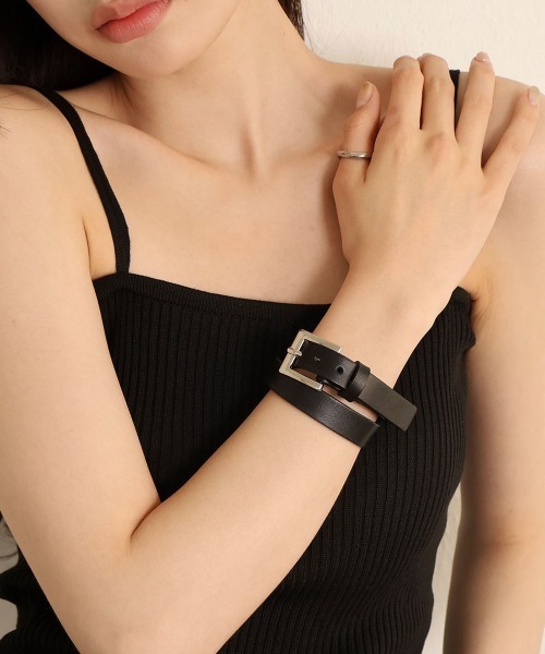 セール】【本革】 バックル レザー バングル（バングル/リストバンド