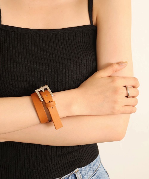 セール】【本革】 バックル レザー バングル（バングル/リストバンド