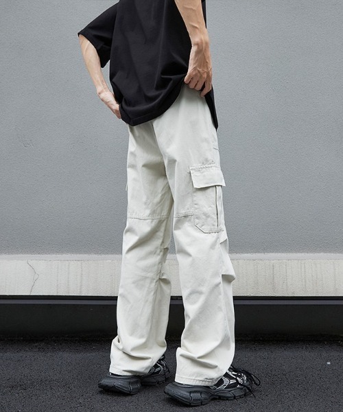 SHEPP(シープ)の「ルーズシルエット カーゴパンツ(カーゴパンツ・メンズ・ライトベージュ/ブラック・L/XL)」の5枚目の写真