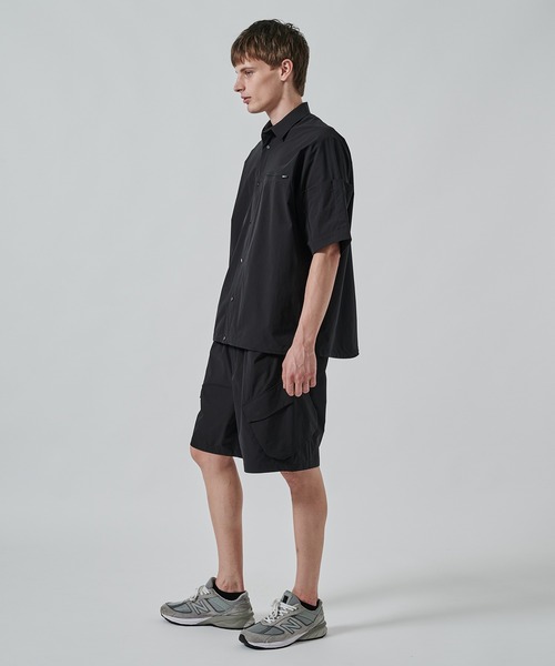 WHITE MOUNTAINEERING（ホワイトマウンテニアリング）の「別注 BLK HALF SLEEVE SHIRTS（シャツ/ブラウス・メンズ・ブラック・0/1/2）」の4枚目の写真