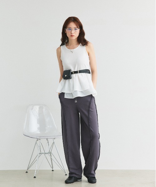 ad thie（アドティエ）の「アシメギャザー切り替え タンクトップ（タンクトップ・レディース・オフホワイト/ブラック・FREE）」の7枚目の写真