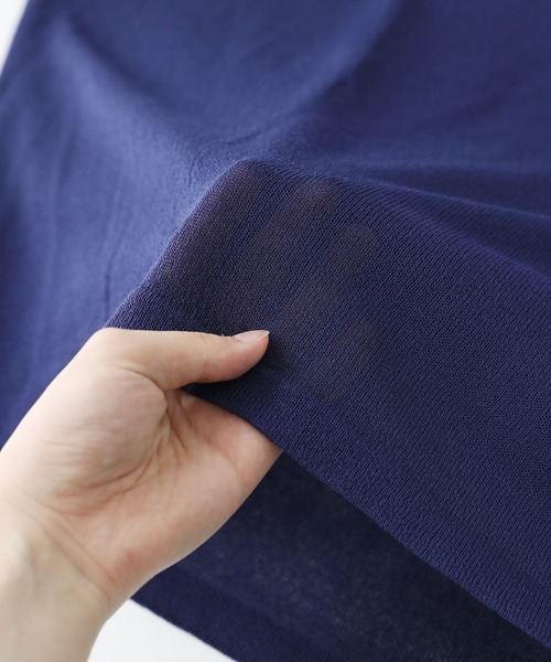 n'OrLABEL(ノアールレーベル)の「【機能素材】『変形ドルマンシアーニット』(ニット/セーター・レディース・アイボリー/グレイッシュベージュ/ブラック/ネイビー・FREE)」の20枚目の写真