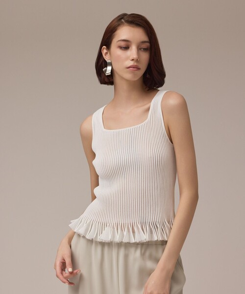 GRACE CONTINENTAL(グレースコンチネンタル)の「シアーフリルニットトップ(その他トップス・レディース・ブルー/ホワイト/ブラック・36)」の22枚目の写真