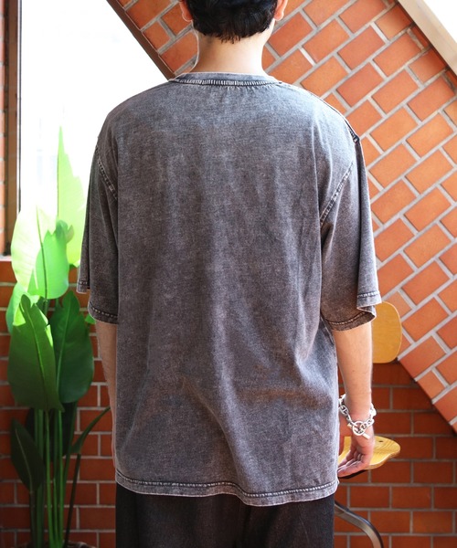 ８(eight)（エイト）の「グランジ加工刺繍Tシャツ（Tシャツ/カットソー・メンズ・ブラック系その他/ホワイト系その他/アイボリー/スミクロ・MEDIUM/LARGE）」の11枚目の写真