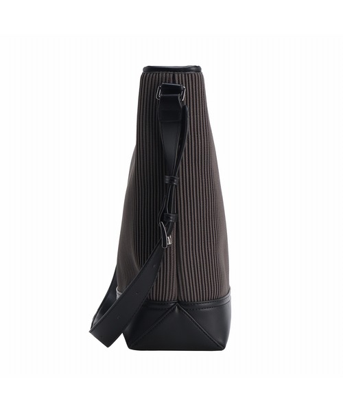 Jewelna Rose（ジュエルナローズ）の「JEWELNA by Jewelna Rose ニットトートバッグ A4 16283（トートバッグ・レディース・グレー/ブラック/アイボリー・FREE）」の12枚目の写真