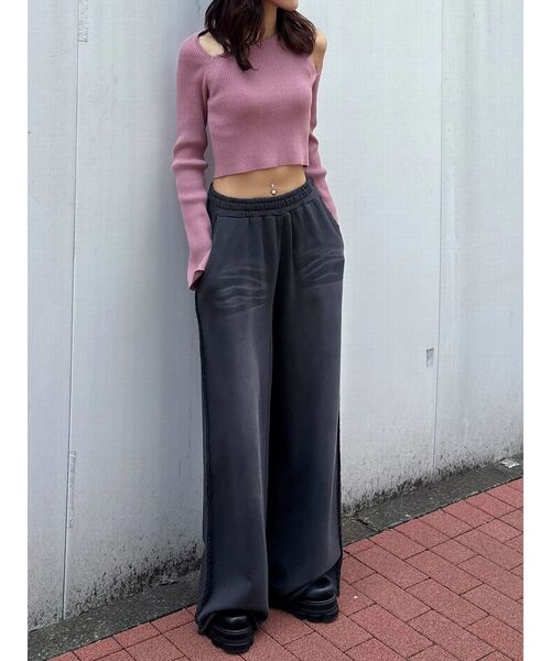 EMODA（エモダ）の「スキンラインニット（ニット/セーター・レディース・ピンク/ホワイト/ブラック/グレー・FREE）」の10枚目の写真