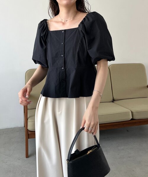 CAPRICIEUX LE'MAGE(カプリシューレマージュ)の「【オフショルでも着られる】パフスリーブペプラムブラウス(シャツ/ブラウス・レディース・ブラック/ホワイト/ブルー・FREE)」の21枚目の写真