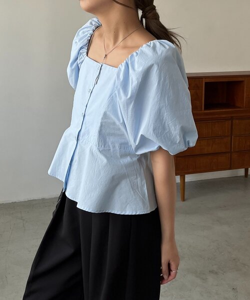 CAPRICIEUX LE'MAGE(カプリシューレマージュ)の「【オフショルでも着られる】パフスリーブペプラムブラウス(シャツ/ブラウス・レディース・ブラック/ホワイト/ブルー・FREE)」の13枚目の写真