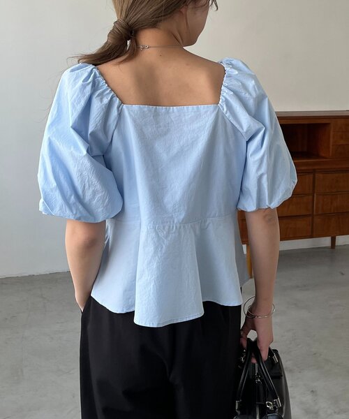 CAPRICIEUX LE'MAGE(カプリシューレマージュ)の「【オフショルでも着られる】パフスリーブペプラムブラウス(シャツ/ブラウス・レディース・ブラック/ホワイト/ブルー・FREE)」の10枚目の写真