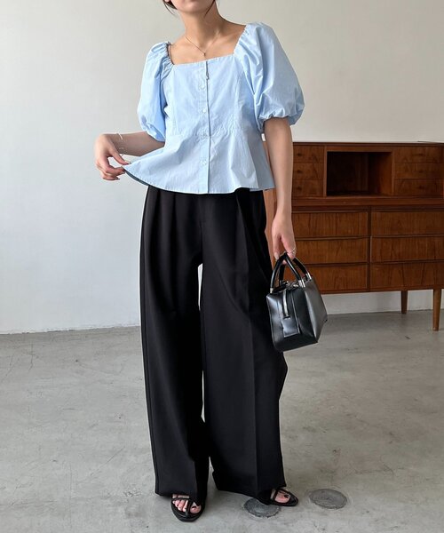 CAPRICIEUX LE'MAGE(カプリシューレマージュ)の「【オフショルでも着られる】パフスリーブペプラムブラウス(シャツ/ブラウス・レディース・ブラック/ホワイト/ブルー・FREE)」の9枚目の写真