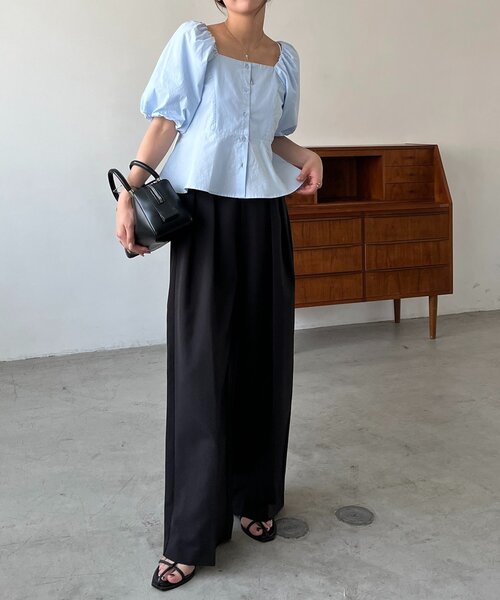 CAPRICIEUX LE'MAGE(カプリシューレマージュ)の「【オフショルでも着られる】パフスリーブペプラムブラウス(シャツ/ブラウス・レディース・ブラック/ホワイト/ブルー・FREE)」の7枚目の写真