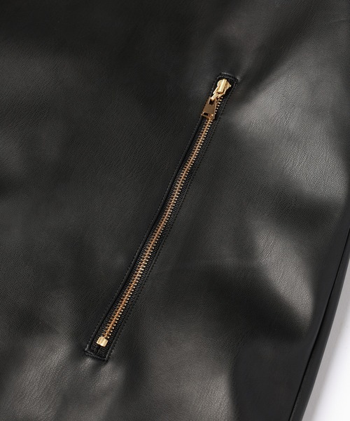 CULLNI(クルニ)の「Faux Leather Layerd Collar Zip Up Jacket(ブルゾン・メンズ・ブラック・2/1/0)」の8枚目の写真