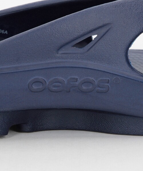 FREAK'S STORE（フリークスストア）の「OOFOS/ウーフォス 販路限定 OOriginal/ウーオリジナル/トングサンダル（サンダル・レディース・ネイビー・5/8/7/6）」の9枚目の写真