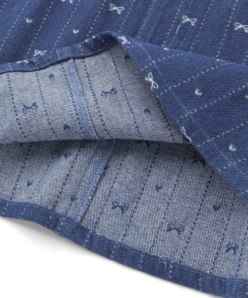 SLAP SLIP（スラップスリップ）の「デニムツイル総柄ジャンパースカート(80~130cm)（ジャンパースカート・キッズ・ホワイト系その他2/ブルー系その他2・110cm/130cm/100cm/80ｃｍ/90cm/120cm）」の6枚目の写真