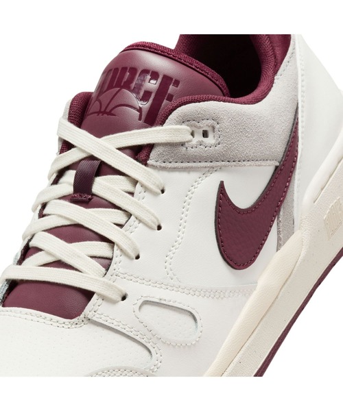 NIKE（ナイキ）の「ﾅｲｷ NIKE FULL FORCE LO SN ﾌﾙ ﾌｫｰｽ ﾛｰ（スニーカー・メンズ・バーガンディー・25.0cm/25.5cm/26.0cm/26.5cm/27.0cm/27.5cm/28.0cm）」の10枚目の写真